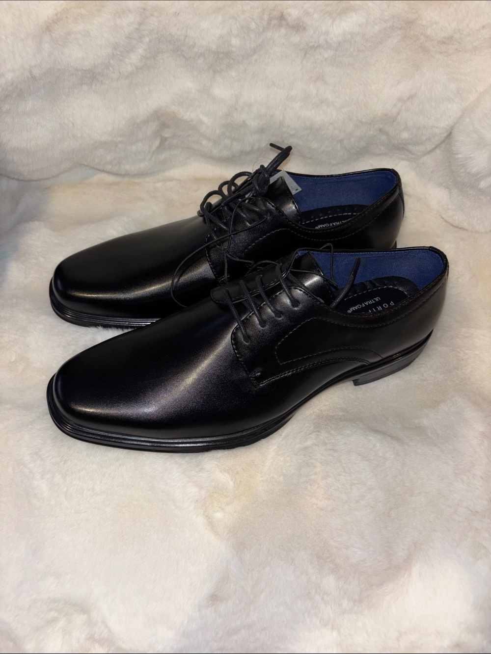 Perry Ellis Portfolio Ultra Foam black dress shoes.